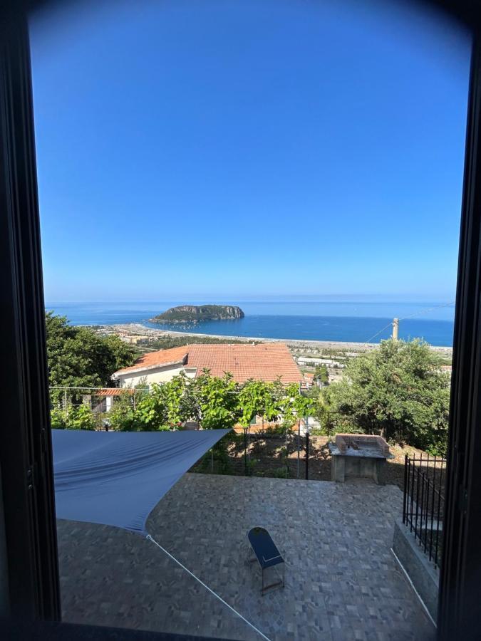 Villa Loren Praia a Mare Exteriér fotografie