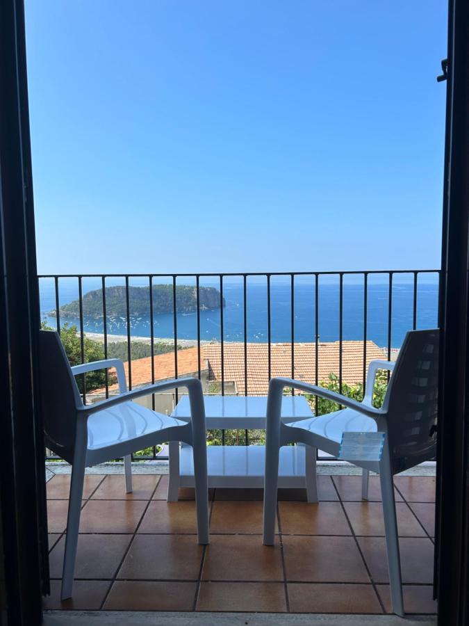 Villa Loren Praia a Mare Exteriér fotografie