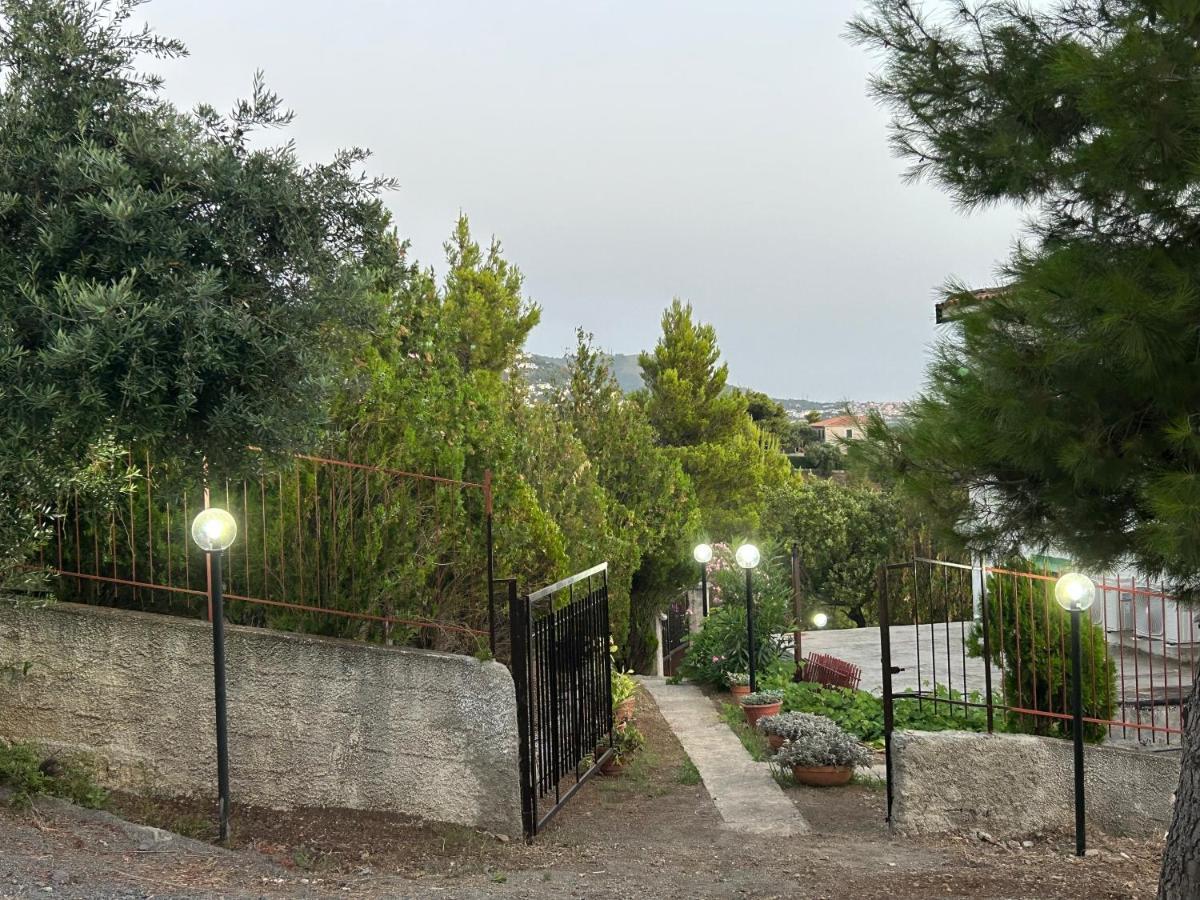 Villa Loren Praia a Mare Exteriér fotografie
